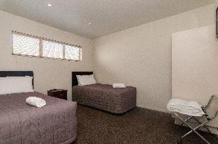 Hawera Hotel | The Park Motel