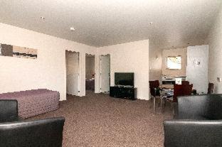 Hawera Hotel | The Park Motel