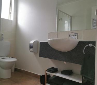 New Plymouth Hotel | Bks Egmont Motor Lodge