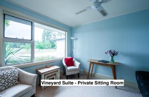 Alexandra Bed & Breakfast | Grey Ridge Vineyard Experience