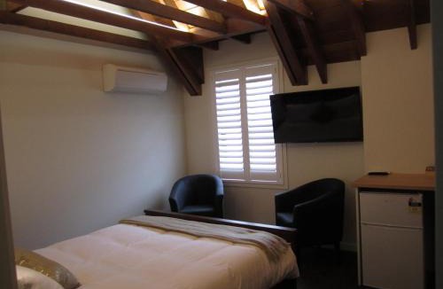 Dunedin City Centre Hotel | The Stables Dunedin