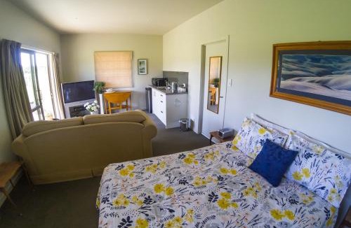 Alexandra Bed & Breakfast | Dunstan Road B&B