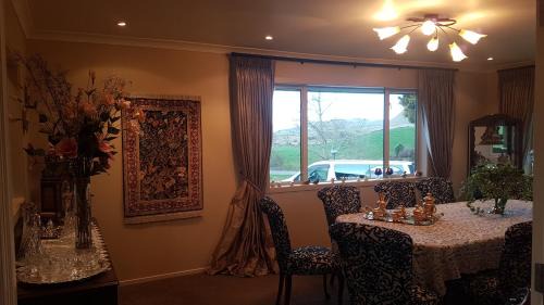 Piopio Bed & Breakfast | Carmel Farmstay
