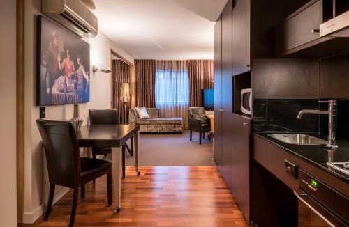 Te Aro Hotel | Museum Apartment Hotel, Independent Collection by EVT