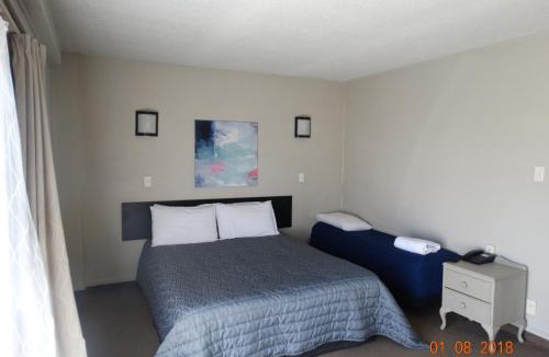 Palmerston North Hotel | Ambassador Motel