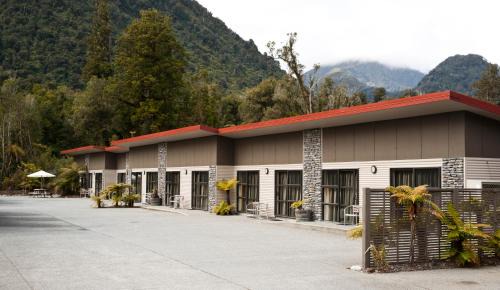 Franz Josef Glacier Hotel | 58 On Cron Motel