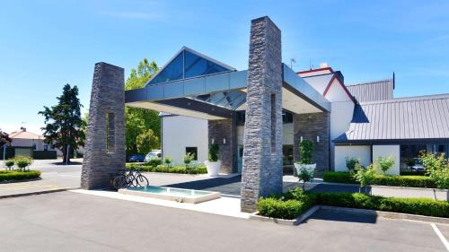 Blenheim Hotel | Carnmore Chateau Marlborough