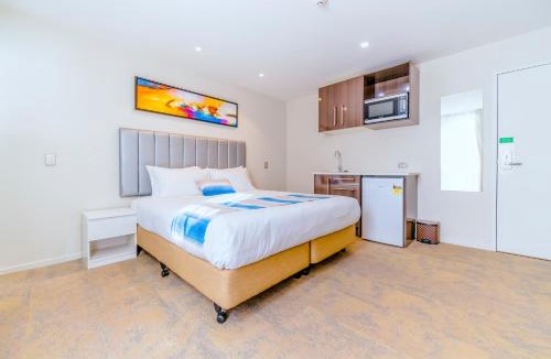 Upper Riccarton Hotel | Alpine Hotel