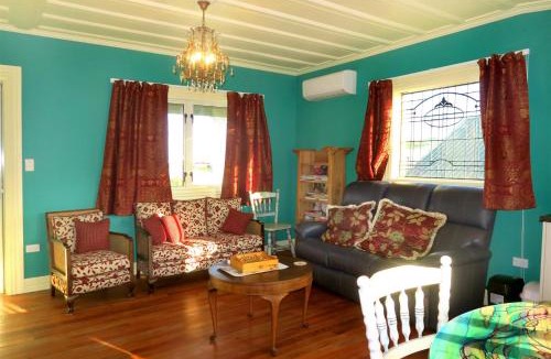 Oamaru Apartment | Fantail Cottage