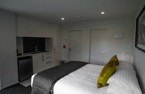 Lowburn Apartment | Central Park Apartments