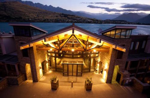 Queenstown Hotel | The Rees Hotel & Luxury Apartments