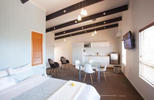 Matamata Hotel | Broadway Motel & Miro Court Villas