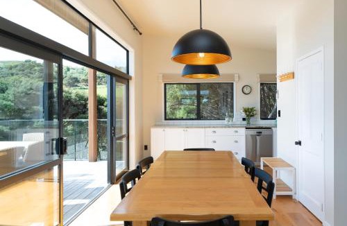 Omiha House | The Cottage at Te Whau Retreat