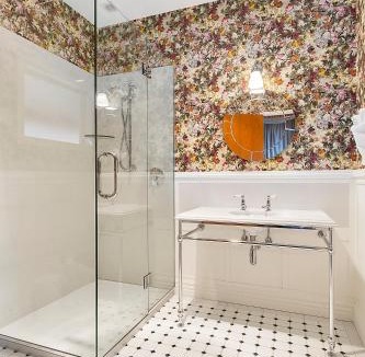 Dunedin Cabin | Larnach Lodge & Stable Stay
