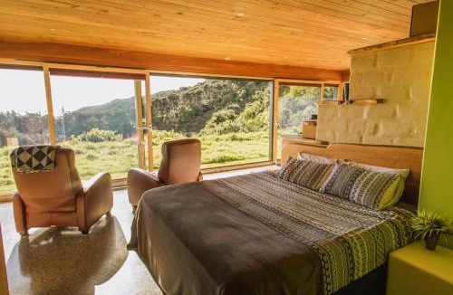 Tata Beach House | Golden Bay Hideaway
