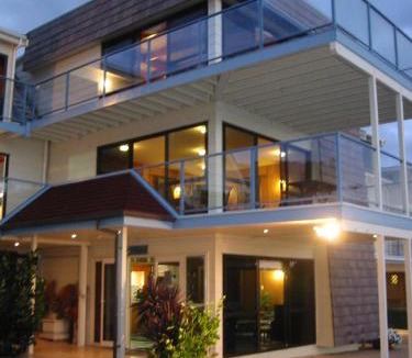 Coopers Beach Apartment | By the Bay Beachfront Apartments