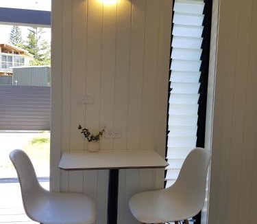 Cooks Beach Bed & Breakfast | Admiral Waters