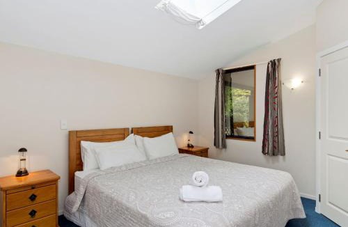 Mount Maunganui Hotel | Boatshed Motel Apartments