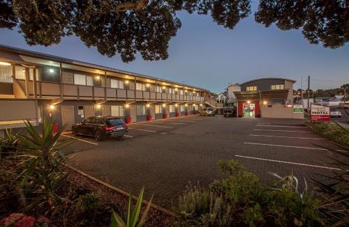 New Plymouth Hotel | Landmark Manor