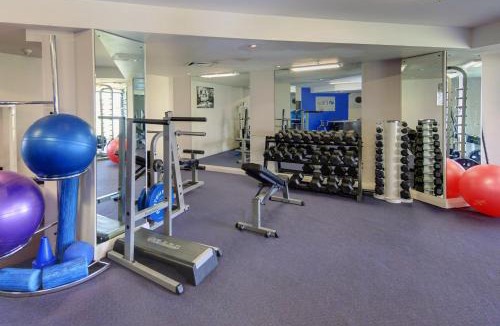 Takapuna Hotel | The Spencer Suites By Castle