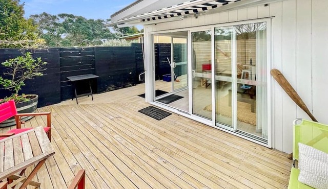Sit back and relax in our secluded Sailor’s Cottage. in Waiheke Island