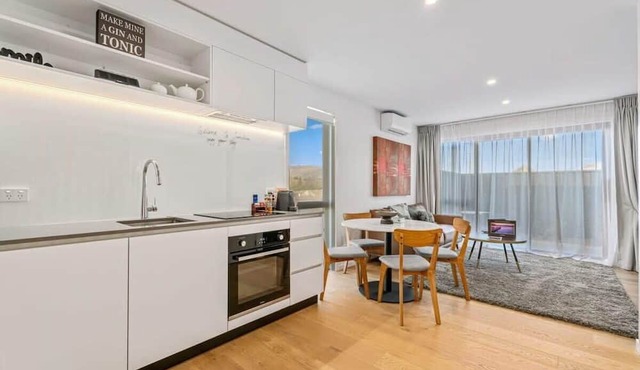 Alpine Grandview Summ in Albert Town