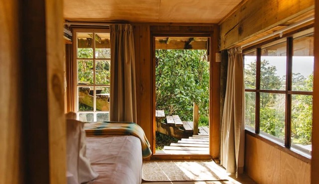 Charming Hideaway in the Heart of Oakura in Oakura
