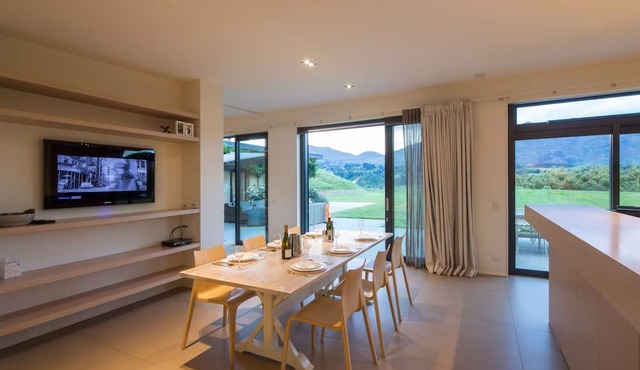 Alpine Retreat in Lower Shotover