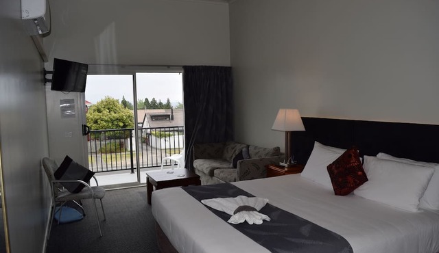 Silver Fern Lodge
