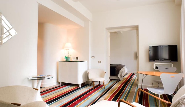 Hotel DeBrett