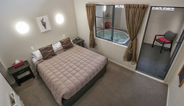 Sport of Kings Motel