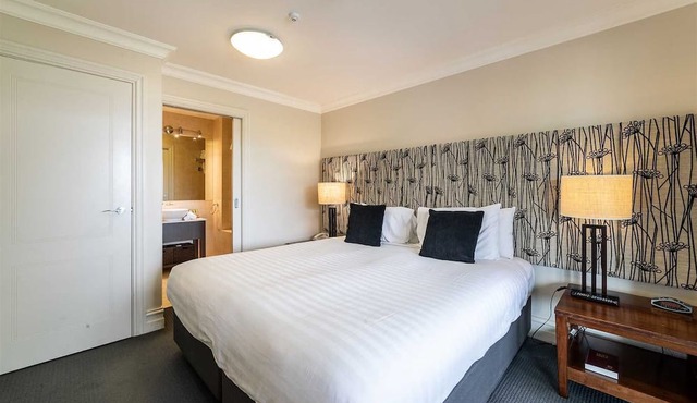 The Beacon - 2 Bedroom Luxe Apartment in Queenstown