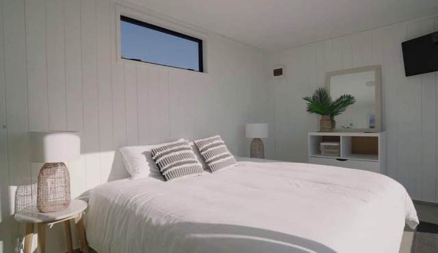 Aotearoa Surf Eco Pods