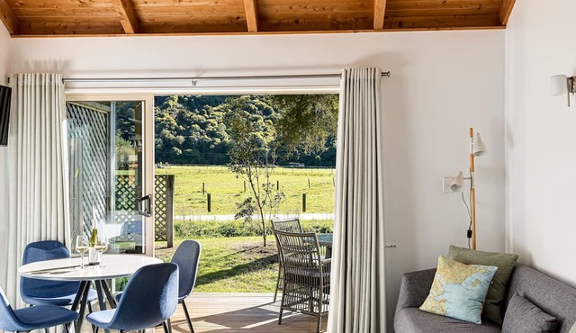 Abel Tasman Lodge in Marahau