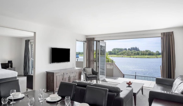 Peppers Clearwater Resort Christchurch in Christchurch