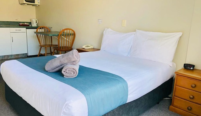 Aquarius Motel