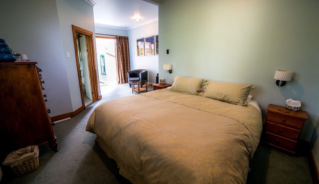The Shady Rest B&B in Takaka