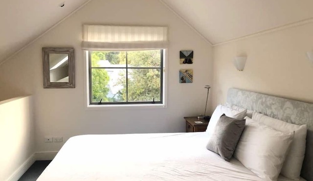 The Bruce Waterfront Apartments by AVI in Akaroa