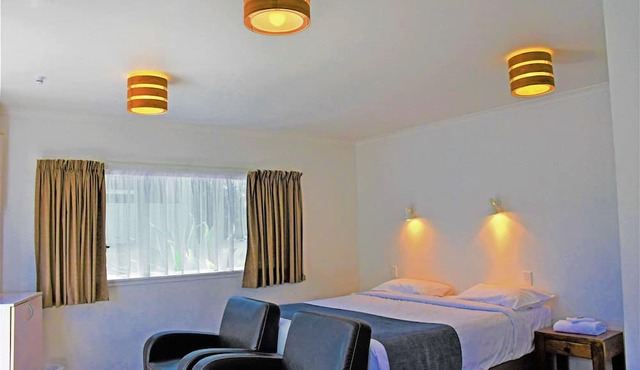 Comfort Inn Westshore Beach