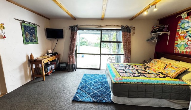 Cosy, self contained boutique studio. in Linkwater