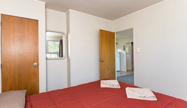 Waitangi Beach Units