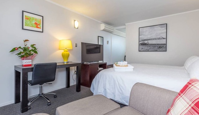 Anzac Court Motel