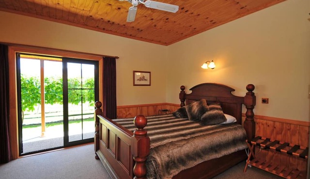 River Rock Estate in Cromwell