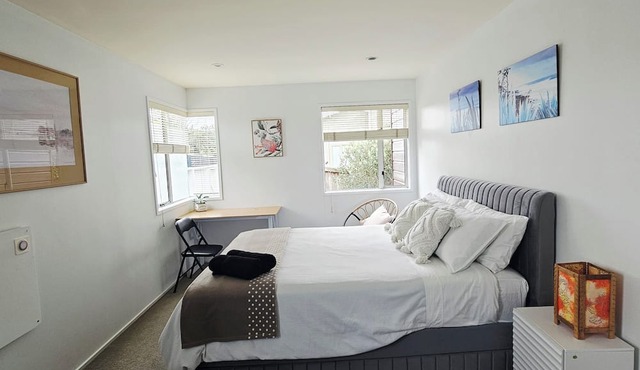 LILYPAD 4-bedroom Urban Retreat Auckland