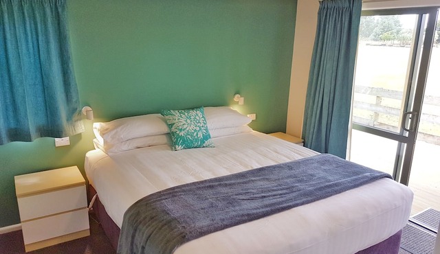 Martinborough TOP 10 Holiday Park