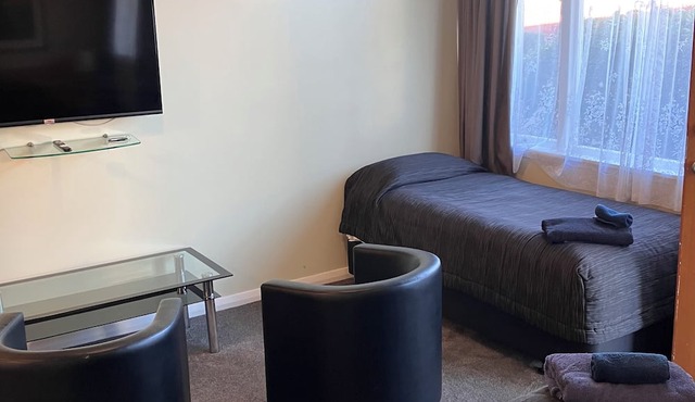 Trentham Motel