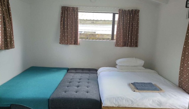 1 double and 1 sofa bed Garden Chalet