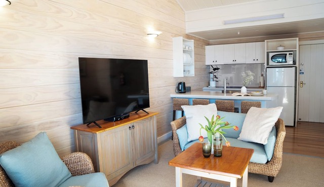 Sunlit Bay Villas