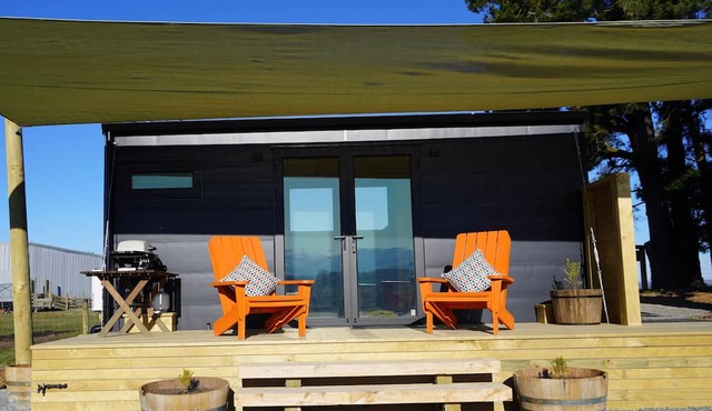 Luxury camping/tiny house experience, 5 minutes from Fairlie township in Coal Stream