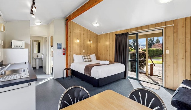 Hampshire Holiday Parks - Wanaka in Wanaka